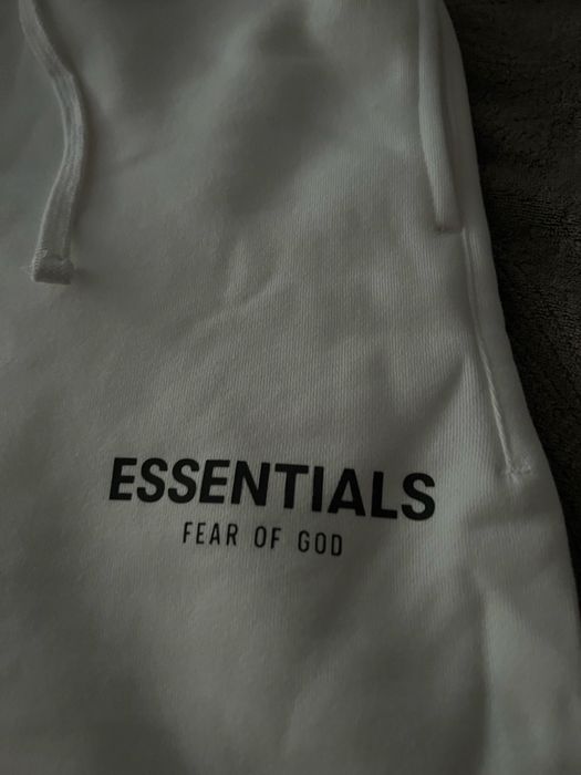 Essentials shorts/къси гащи