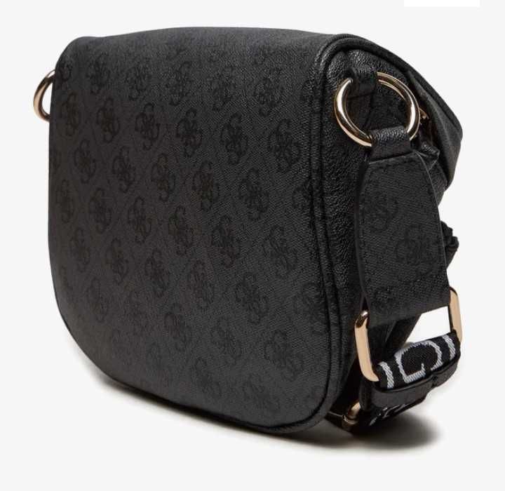 Дамска чанта Гесс