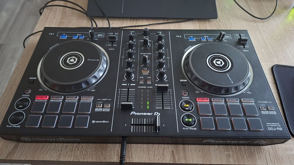 Pioneer ddj-RB 950lei