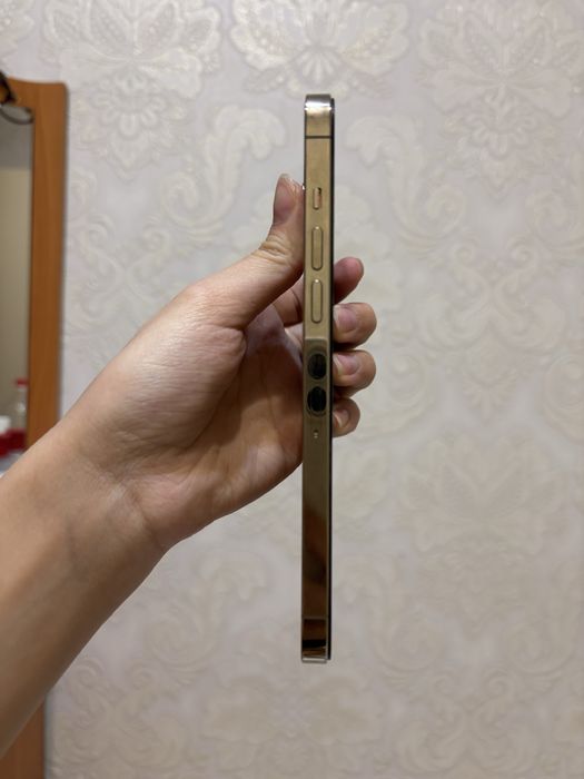 Продам iphone 12 pro max