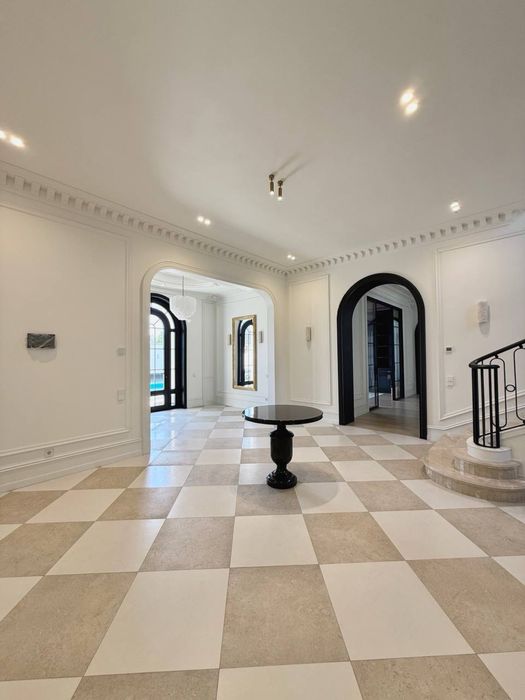 Дом Геофизика 697 м2