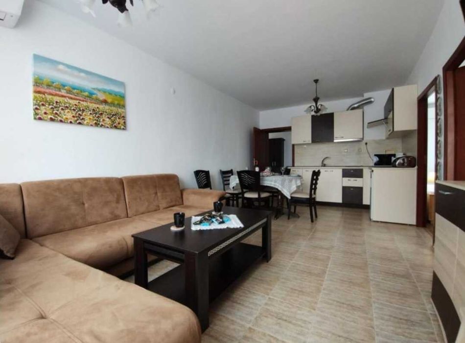 Дава се под наем Тристаен апартамент в Свети Влас - 82 кв.м за 500 € - Снимка #9