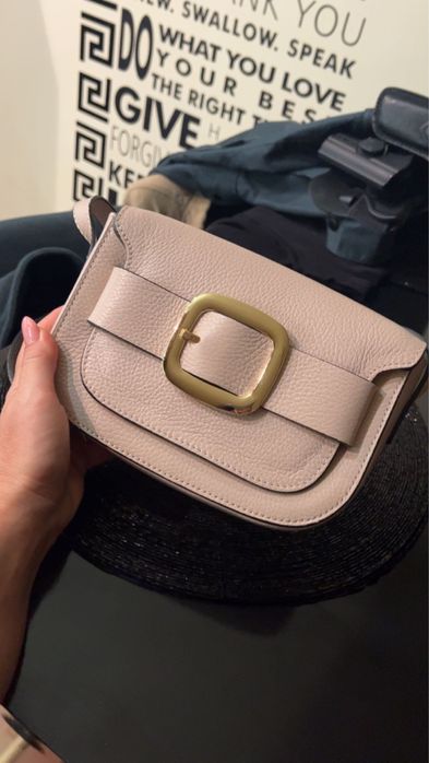 Бежова чанта Chiara Canotti