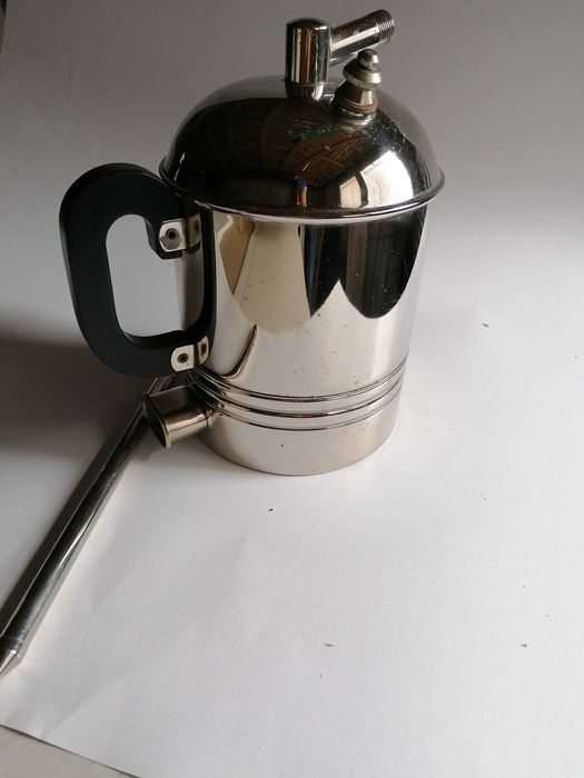 Aparat pentru tratarea bronsitei