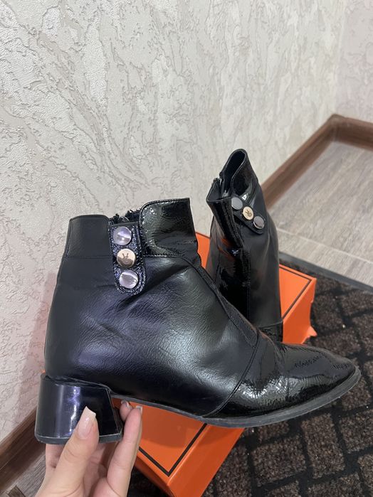 продам женскую обувь