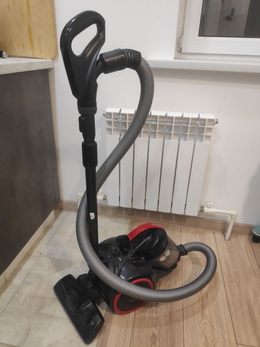 Пылесос марки Samsung (Самсунг) и Philips (Филипс)