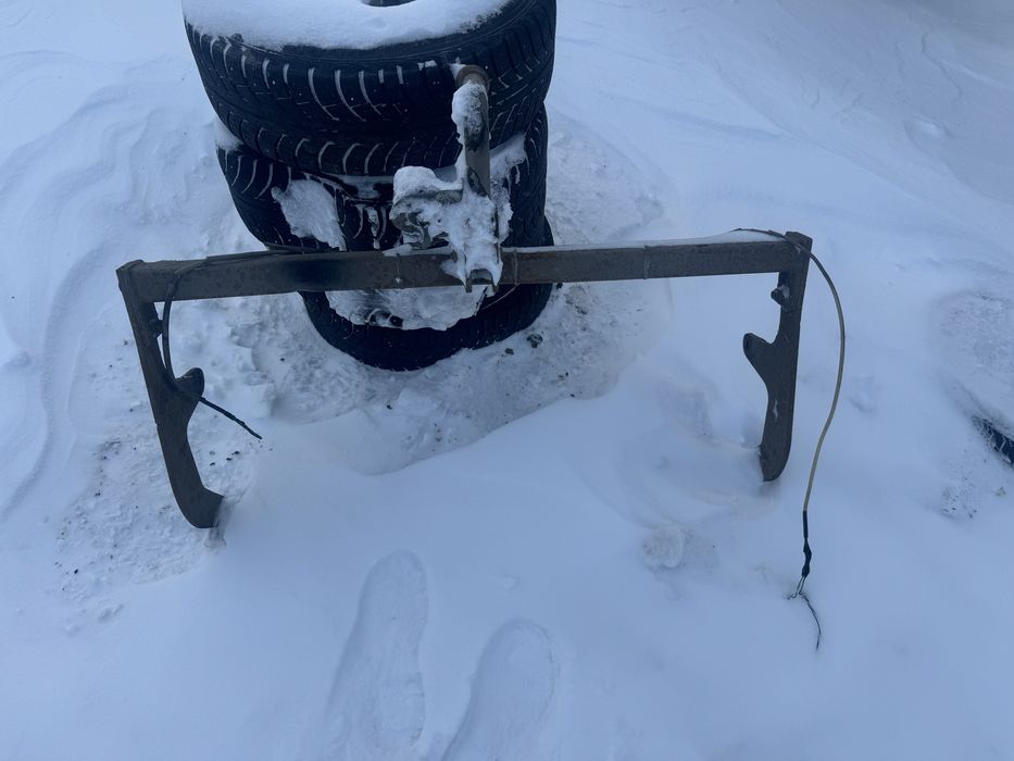 Продам Фаркоп на Ларгус оригинал