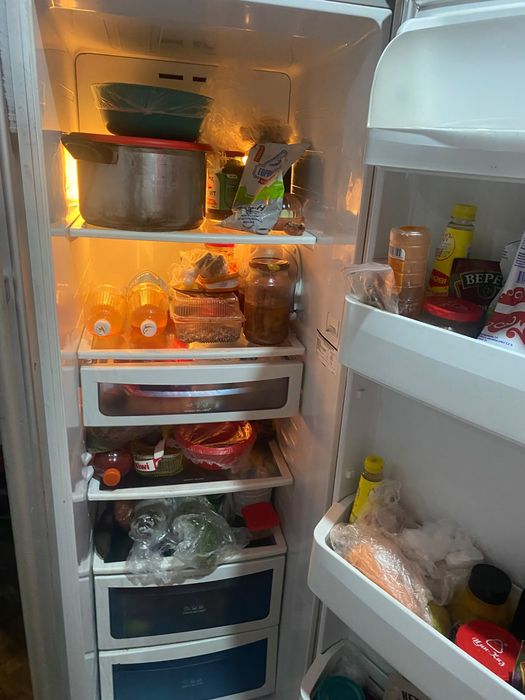 Продам холодильник