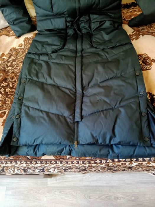 Женский пуховик 48 р.за 5000