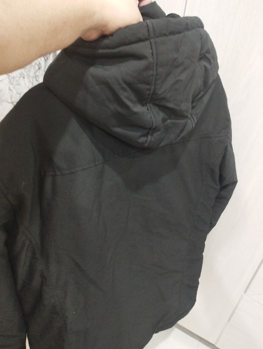 Продам зимнюю куртку