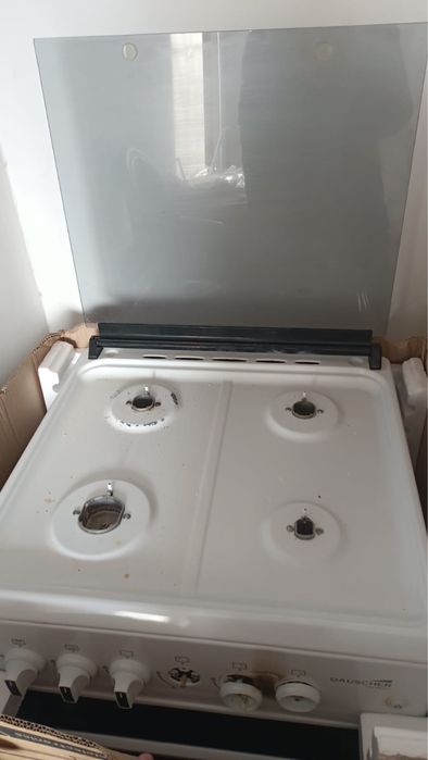 Продам стиралку и Газ