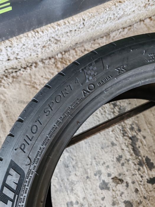 2 anvelope 245 40 18