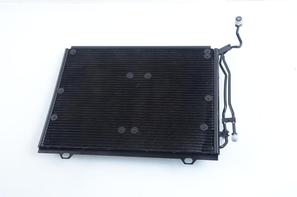 Климатичен радиатор НОВ за C-CLASS W 202 (93-) C 200 CDI