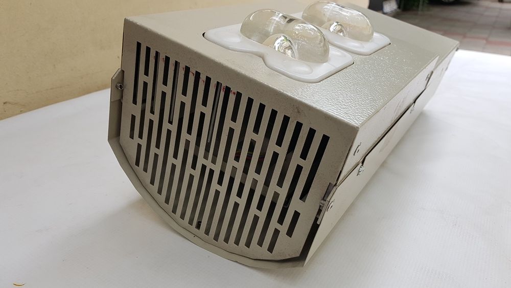 Reflector lampa LED SMD stalp 230V 82W nou