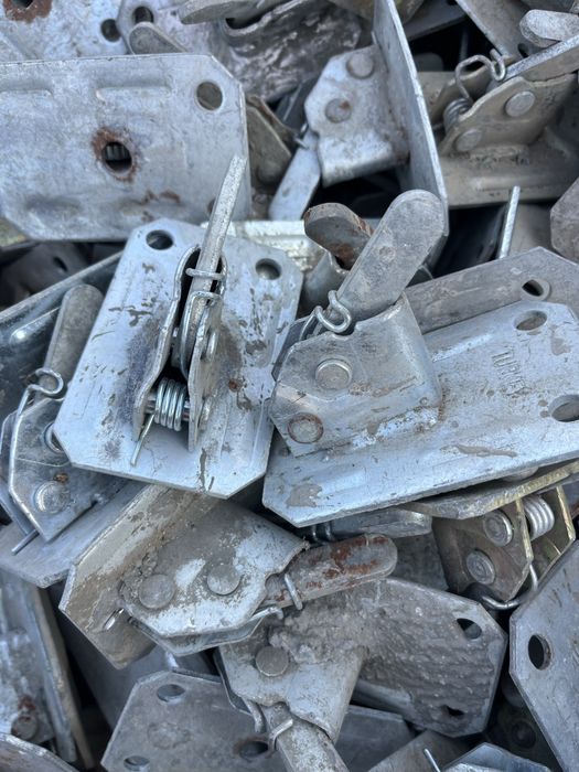 Чироз б///у и гайки