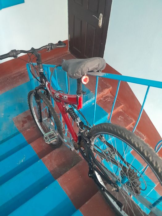 Амортизатор велик