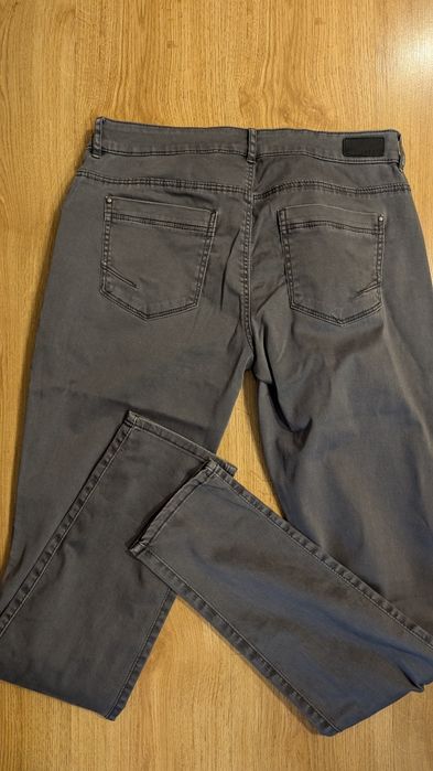 Esprit панталон/дънки