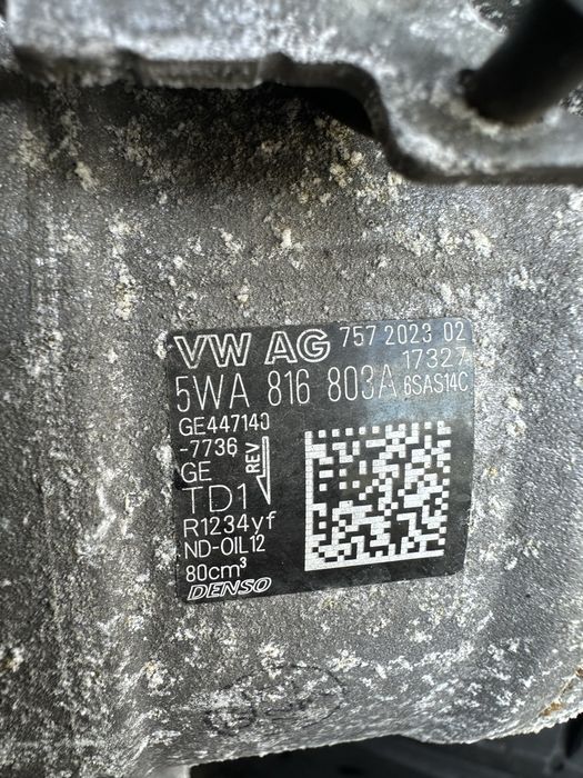 Compresor clima / Alternator VW, Audi, Skoda, Seat : 05E903018G