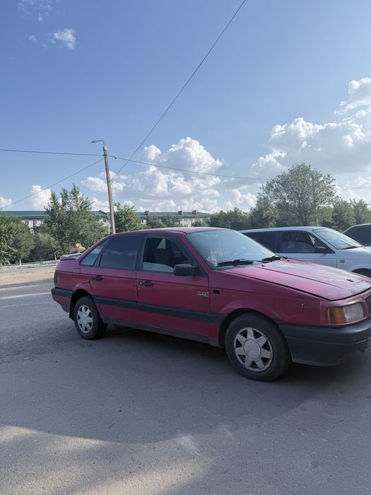 Продам Passat 2 л