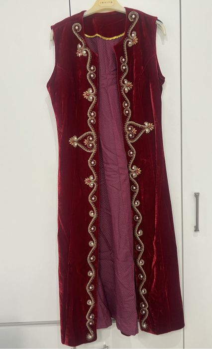 Продаётся Женский Камзол