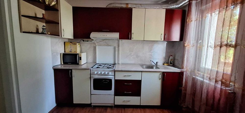 Apartament cu 2 camere Podu Ros Persoana Fizica
