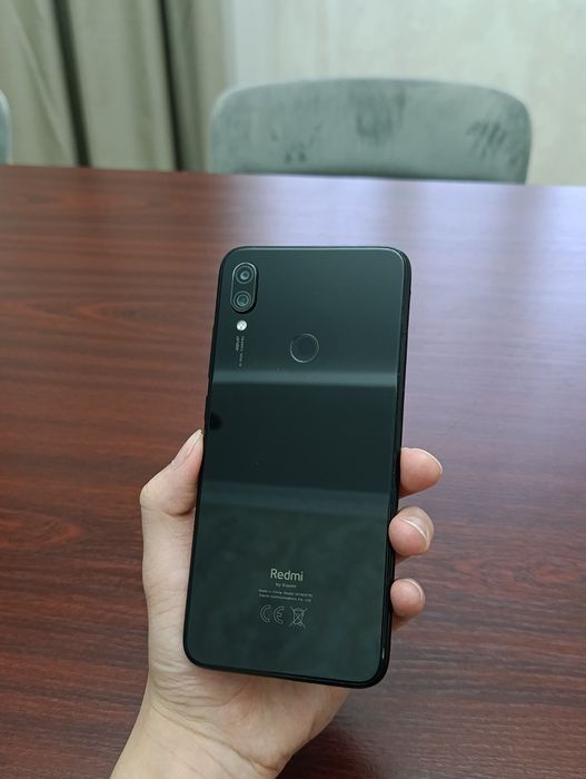 СРОЧНО Redmi Note 7 идеальный.  и  iphone 7.