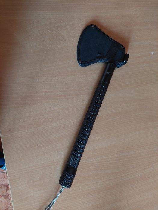 Topor multifunctional