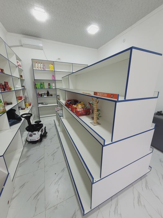 Мебель на магазин