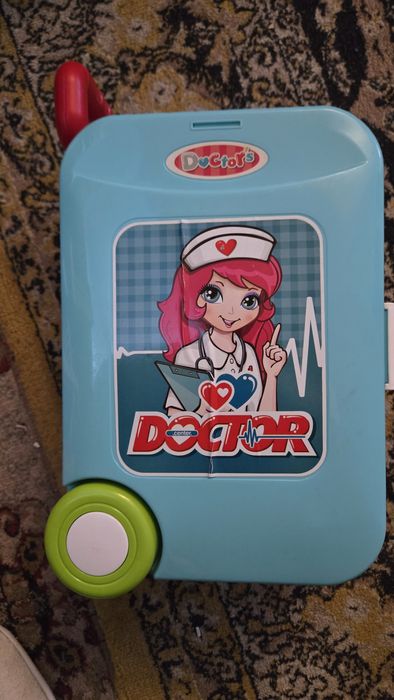 Set jucării doctor si chef si supermarket