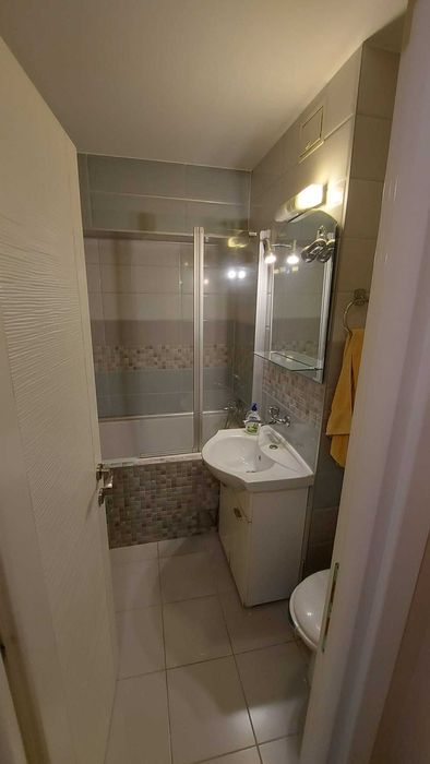 Apartament 3 camere de inchiriat ultracentral, etaj 3 cu lift