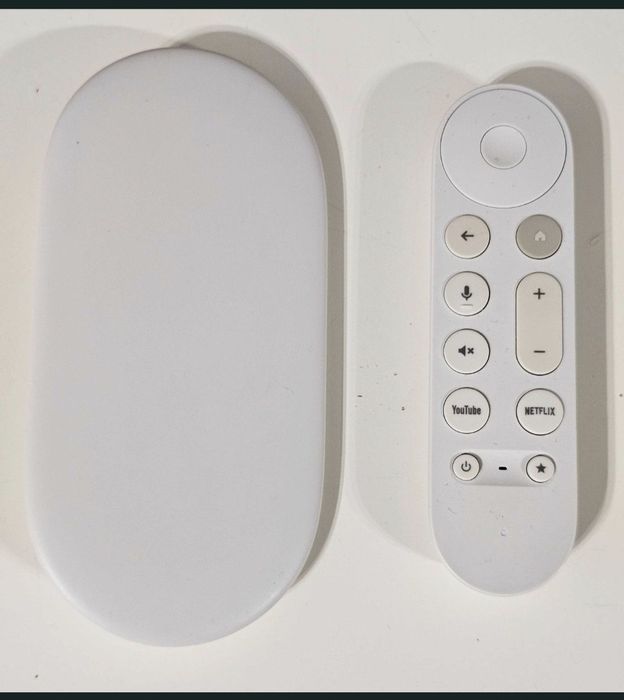 Vând Google  Streamer TV 4K