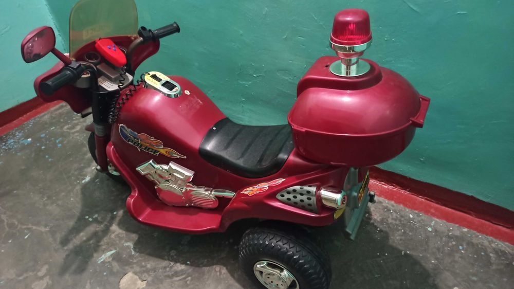 Продам Электромобиль