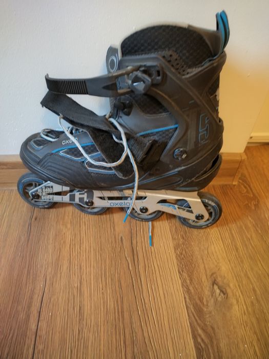 Vând role marca Oxelo