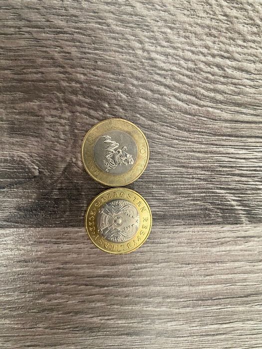 Монета колекционные 100 тг