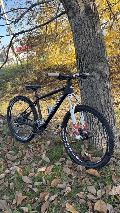 Canyon Grand Canyon AL cu suspensie RockShox aer + lockout- IMPECABILĂ