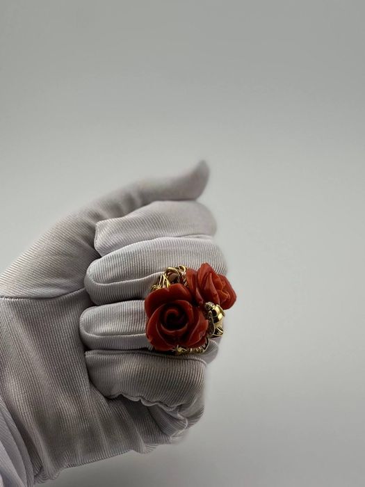 Продам оригинальное кольцо Dior