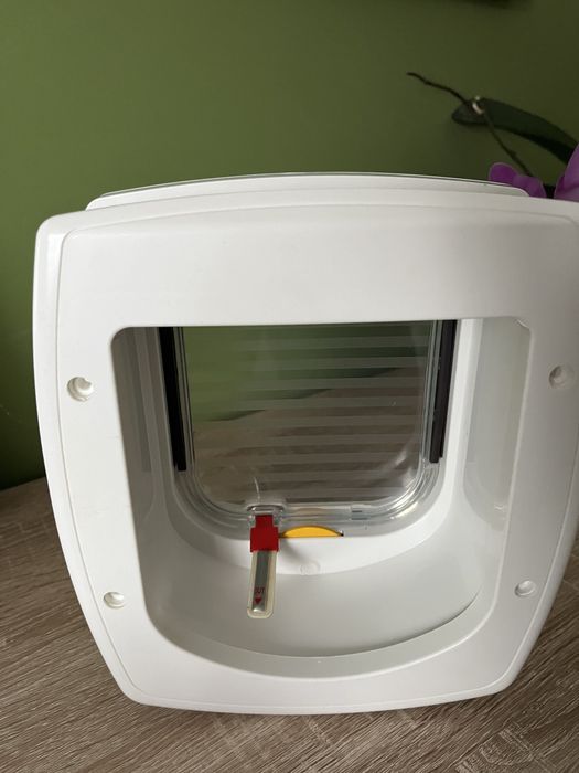 Usa pisica Ferplast  Swing