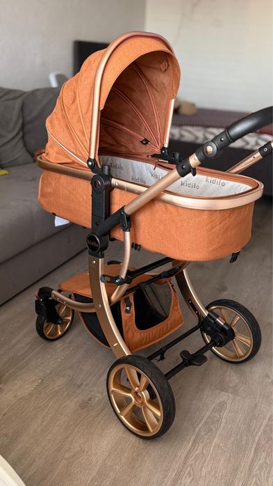 Продам детскую коляску