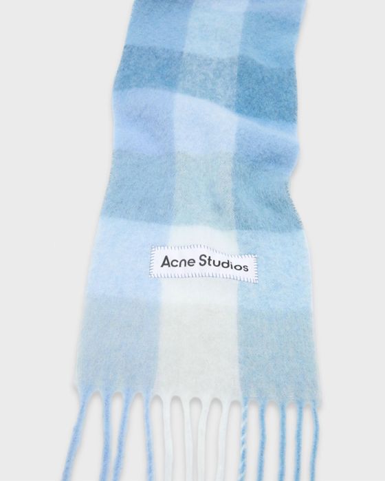 Acne Studios Scarf / Шал