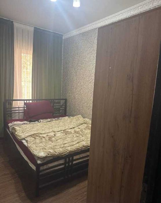 Продам 2 комнатную на Карасу 1 Балкон 2х6 №Ш91