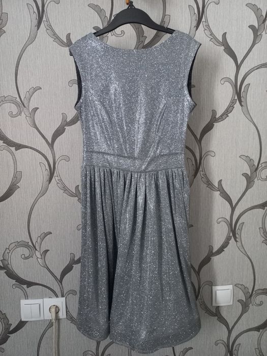 Каждая по 50 000сум