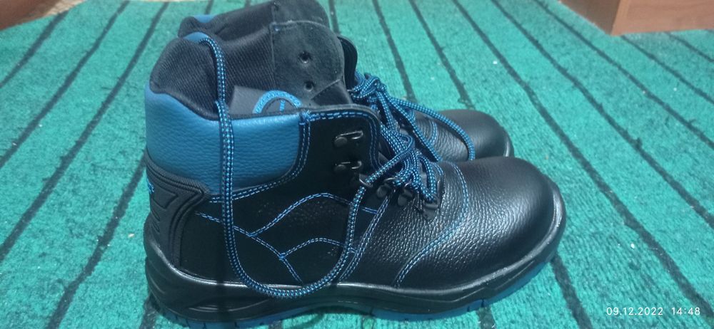 Спецобувь спецботинки рабочие