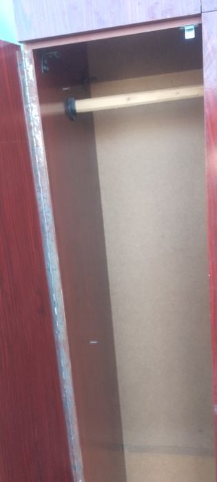 Стенка сотилади :