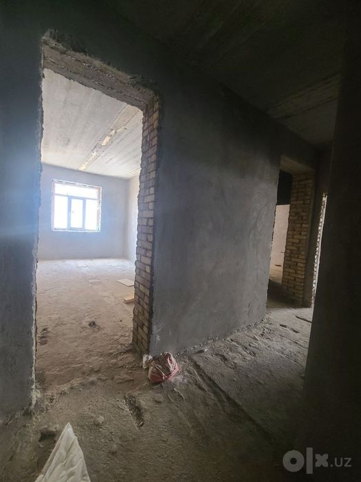 Чустда 3 хонали 81 м² квартира сотилади | 1-қават | Jahon Market орқас