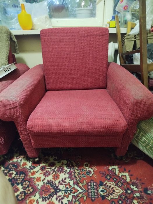 Кресло 2 штуки ножки целые