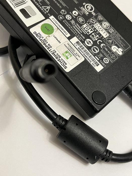 alimentator incarcator HP 200w 19.5v 10.3A mufa 7.4/5mm cu pin