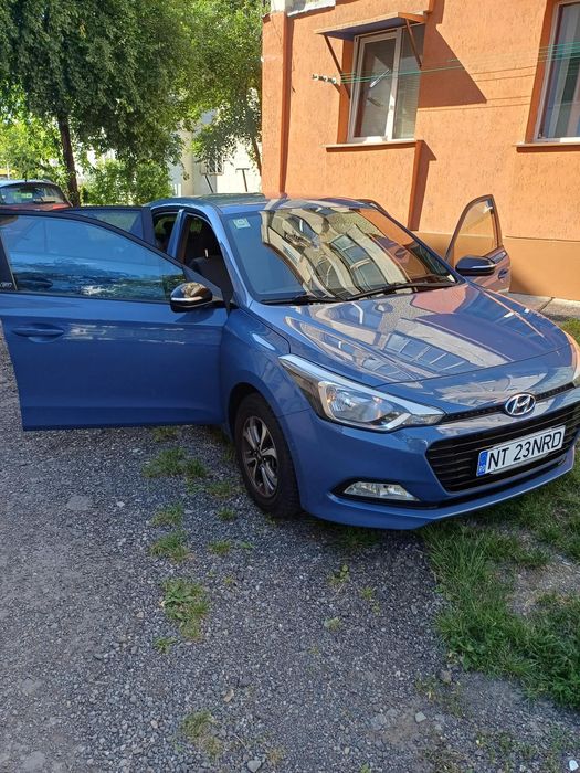 Vând Hyundai i20 diesel