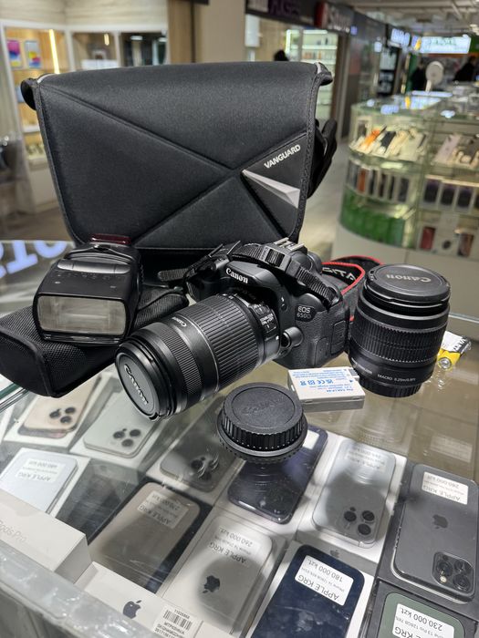 Canon EOS 650D с обьективами