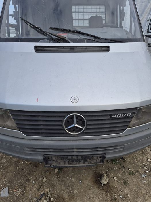 Far faruri stânga dreapta  Mercedes Sprinter 906 1997