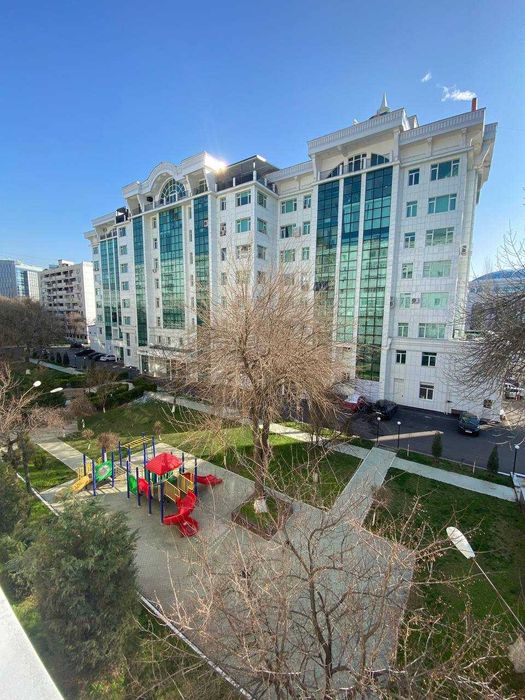 Срочно продаётся 3-х квартира на Ц-4! Лучшая цена!